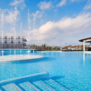 Melia Dunas Beach & Spa Resort